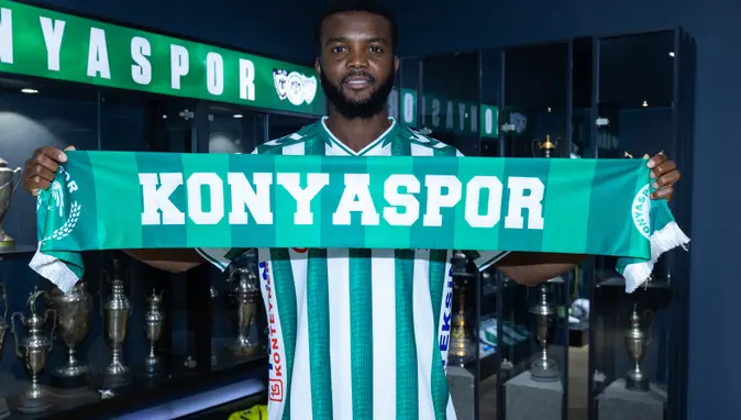 Konyaspor'dan Savunmaya Tecrübeli Takviye: Chidozie Awaziem İmzayı Attı