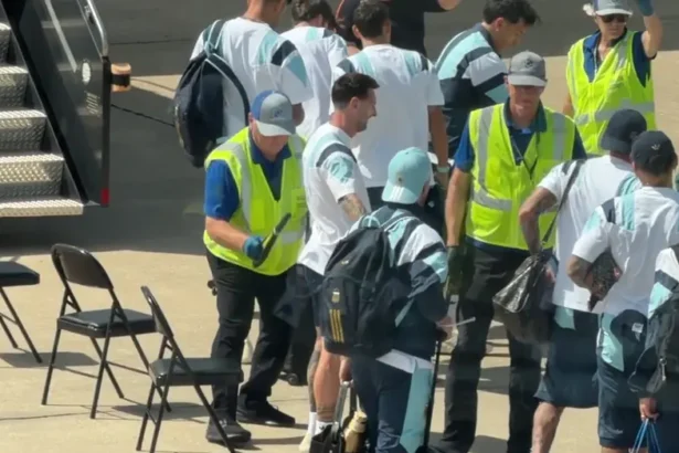 ABD'de Arjantin Kafilesine Sıkı Denetim: Lionel Messi'nin Dedektör Tepkisi Viral Oldu!
