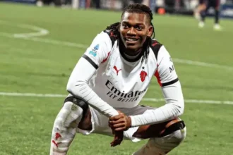 Fenerbahçe'den Rafael Leao ve Demirovic Açıklaması: Transfer İddialarına Kesin Yalanlama