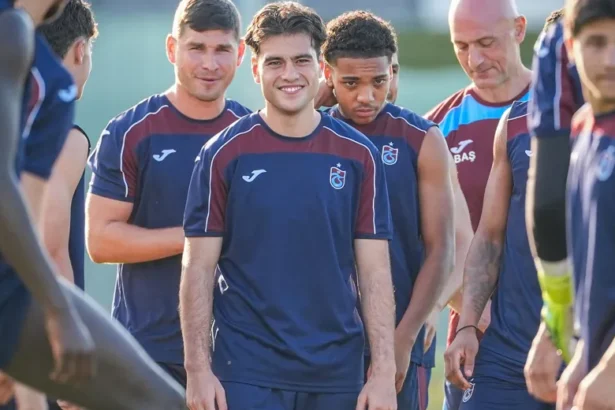 Trabzonspor'da Yeni Sezon Mesaisi: Yeni Transfer Aral Şimşir İlk İdmanına Çıktı
