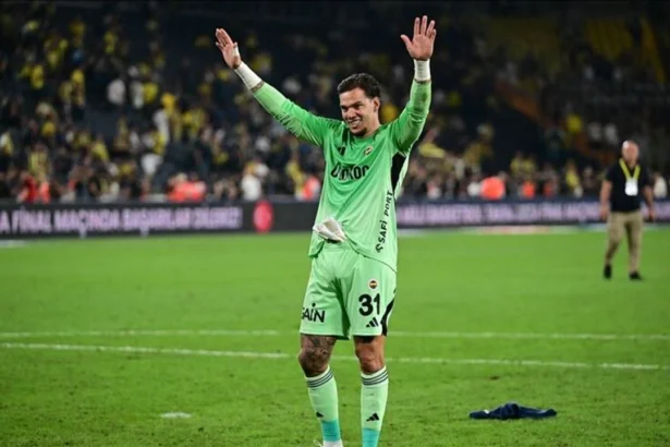 Fenerbahçe'de Ederson Bilmecesi: 25 Milyon Euro Değer Biçildi!