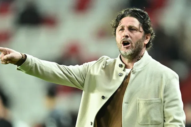 Trabzonspor'da Yaprak Dökümü: Fatih Tekke 4 Yıldızın Biletini Kesti