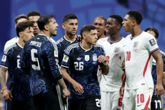 2026 Dünya Kupası'nda İnanılmaz Gece: Arjantin, İngiltere'yi Son 5 Dakikada Yıkarak Finalde!