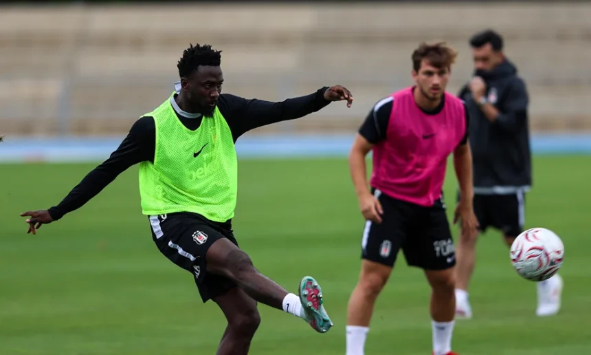Beşiktaş'a Midtjylland Maçı Öncesi Wilfred Ndidi Şoku! Kaptan Sakatlandı