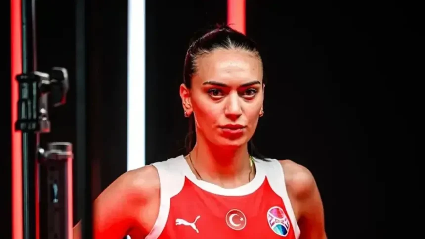 Galatasaray Çağdaş Faktoring'de Yeni Dönem: Milli Yıldız Şevval Akalan İmzayı Attı
