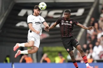Beşiktaş, Midtjylland'ı Danimarka'da Devirerek Avrupa Ligi'nde Tur Atladı