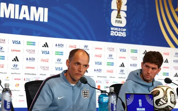 İngiltere'nin Teselli Sınavı: Tuchel ve Stones'tan Fransa Maçı Öncesi Çarpıcı Açıklamalar