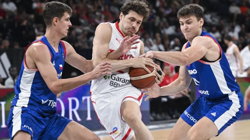 12 Dev Adam Süper Kupa'da Üçüncü Oldu: Türkiye 99-84 Çekya