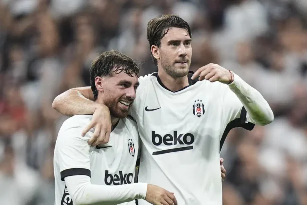 Beşiktaş, Çorum FK'yı 6-2 İle Geçti: Vlahovic'ten Hat-Trick Şov!