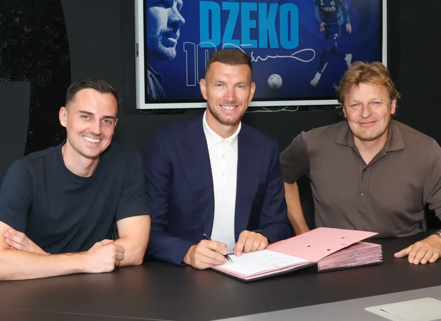 Schalke 04'te Edin Dzeko Rüzgarı Sürecek: 40 Yaşındaki Yıldıza Yeni Sözleşme!