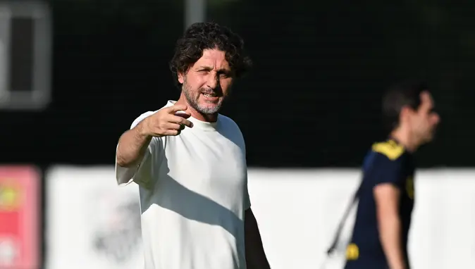 Fatih Tekke'den İstifa Kararı Sonrası Net Mesaj: "Şimdi Ayağa Kalkma Zamanı"