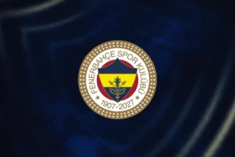 Fenerbahçe'den Tribünde Forması Çıkarılmak İstenen Minik Taraftara Dev Jest!