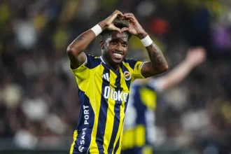 Fenerbahçe'de Ayrılık: Sambacı Fred ile Yollar Resmen Ayrıldı