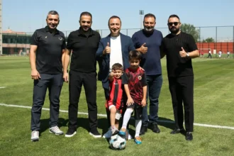 Gençlerbirliği'nden Anlamlı Jest: Forma Mağduru Minik Göktuğ Beştepe'de Ağırlandı
