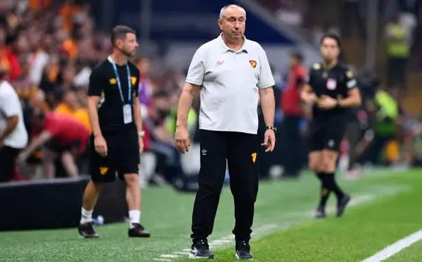 Göztepe Teknik Direktörü Stoilov'dan Galatasaray Maçı Sonrası Çarpıcı Açıklamalar