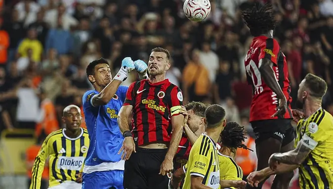 İrfan Can Eğribayat'tan Fenerbahçe Maçı Sonrası Duygusal İtiraflar: "Kolay Değildi"