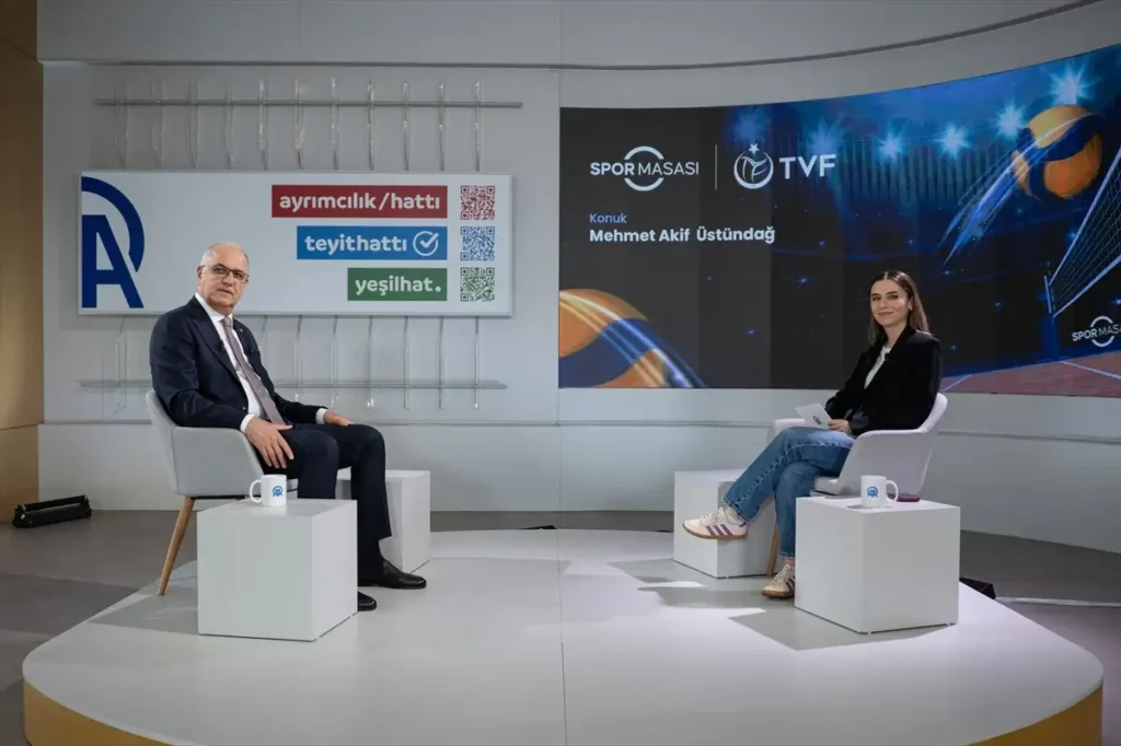 Kadın ve Erkek Voleybolunda Global Zirve
