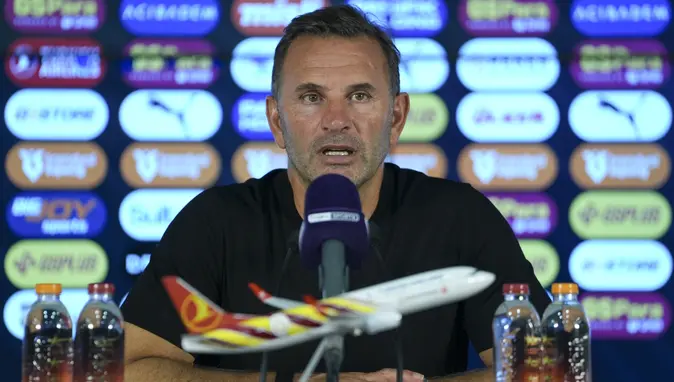 Galatasaray'da Okan Buruk'tan Acil Transfer Çağrısı