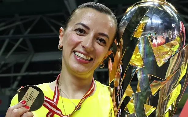 Fenerbahçe Medicana'da Yeni Dönem: Pelin Çelik Direktörlük Görevine Getirildi