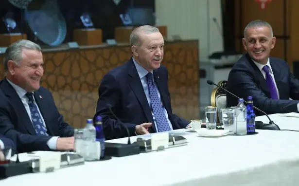 Cumhurbaşkanı Erdoğan'dan Süper Lig'in Yeni Ekiplerine Kabul: "Kardeşlik" Vurgusu