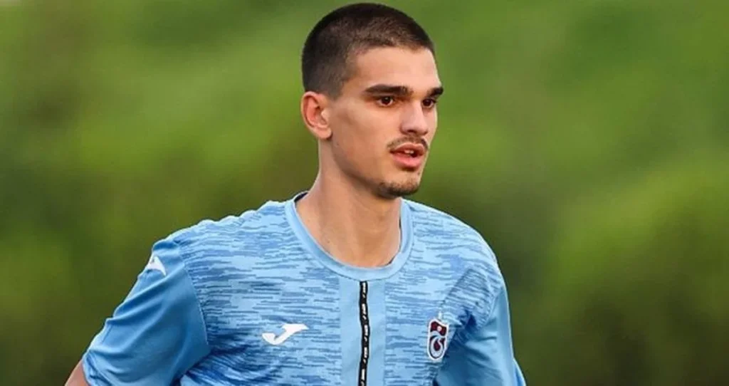 Salih Malkoçoğlu Boyu ve Kilosu Ne Kadar?