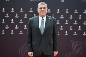 Beşiktaş Başkanı Serdal Adalı'dan Avrupa Ligi Kurası ve Yeni Transfer Müjdesi