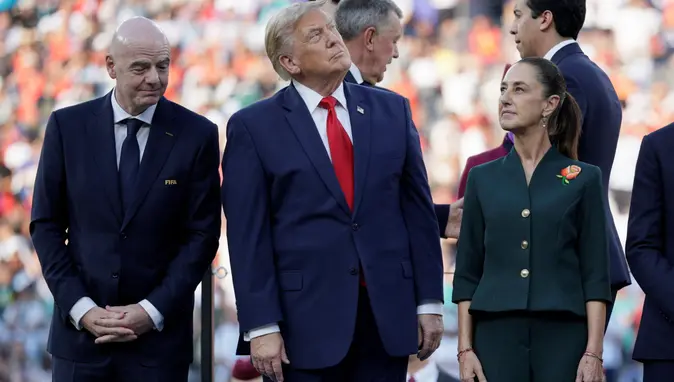 Trump'tan FIFA Başkanı Infantino'ya Tam Destek: "Ayrılması Korkunç Bir Hata Olur"
