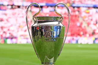 Türkiye'nin UEFA Yükselişi: Fenerbahçe Kazandı, Rakipler Takıldı!