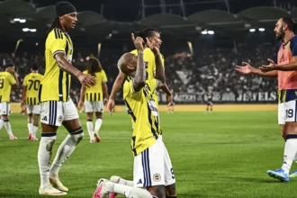 Fenerbahçe'den Avrupa'da Kritik Zafer: Sturm Graz Geçildi, Hedef Lyon!