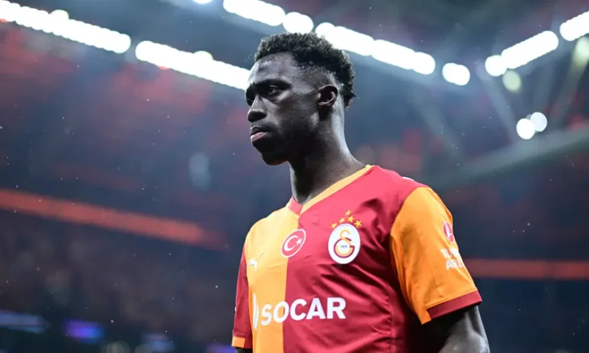 Galatasaray'da Davinson Sanchez Kararı