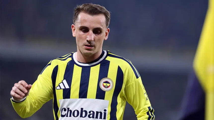 Fenerbahçe'de Kerem Aktürkoğlu Şoku: Konyaspor Maçında Korkutan Kafa Travması