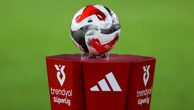 Türk Futbolunun Acı Tablosu: Dört Büyüklerin Toplam Borcu 85 Milyar Liraya Ulaştı