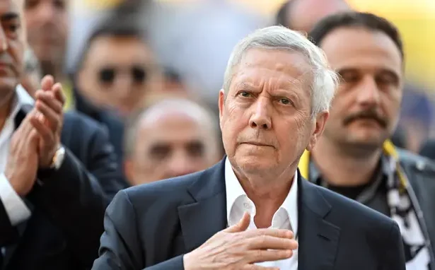 Aziz Yıldırım'dan Olay Derbi Sonrası Çarpıcı Sözler: "Gerekirse Lig 1 Yıl Ertelensin"