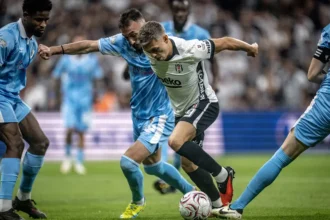 Beşiktaş'ta Leandro Trossard Şoku: Yıldız Oyuncunun Sakatlık Durumu Belli Oldu