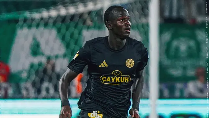 Çaykur Rizespor'da Sürpriz Ayrılık: Mame Mor Faye Esenler Erokspor'a Kiralandı