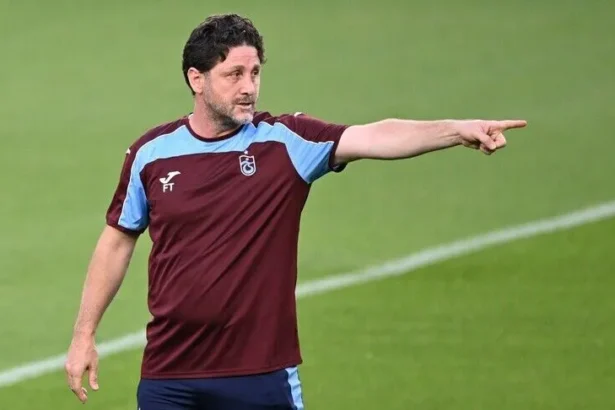 Trabzonspor'da Fatih Tekke Depremi: 18 Aylık Dönem Karşılıklı Anlaşmayla Sona Erdi