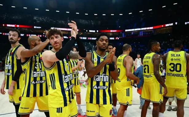 Fenerbahçe Tarfin, Dubai Basketbol'u Devirerek Süper Kupa'da Üçüncü Oldu
