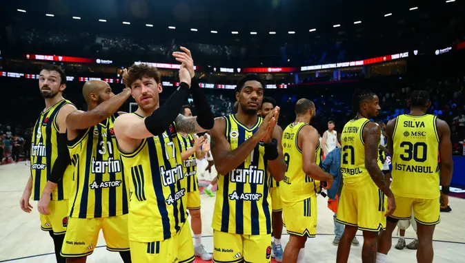 Fenerbahçe Tarfin, Dubai Basketbol'u Devirerek Süper Kupa'da Üçüncü Oldu