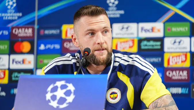 Fenerbahçe Kaptanı Milan Skriniar: "18 Yıllık Hasret Bitiyor, Roma Karşısında Hedef Mutlak Puan"