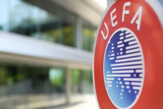 Türk Takımlarının UEFA Kadro Bildirimi İçin Son Saatler: Kurallar ve Liste Dışı Kalacaklar