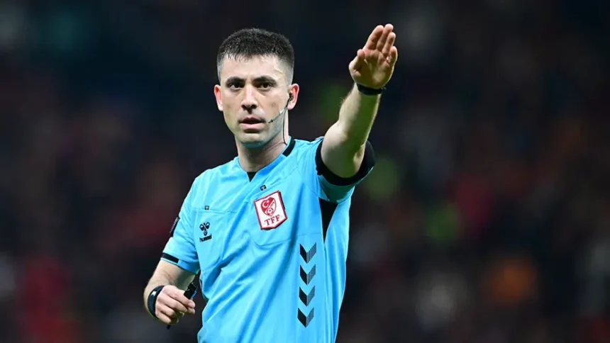 Dev Derbinin Düdüğü Onda: Trabzonspor - Galatasaray Maçının Hakemi Açıklandı