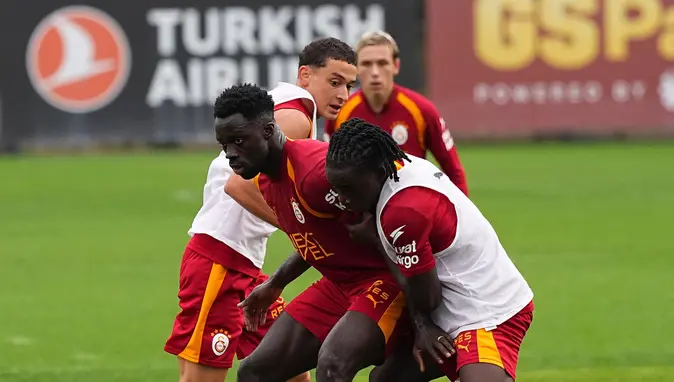 Galatasaray'ın Trabzonspor Maçı Kamp Kadrosu Açıklandı | Yıldızlar ve Eksikler