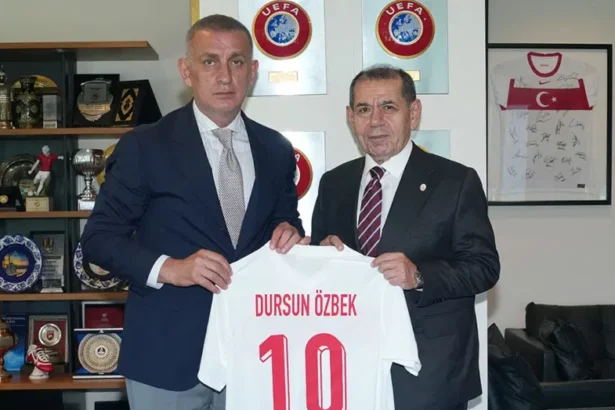 Dursun Özbek ve İbrahim Hacıosmanoğlu Riva'da Buluştu