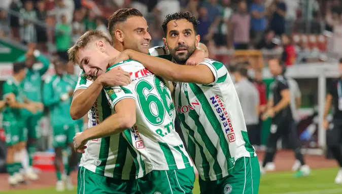 Konyaspor'dan Erken Gelen Siftah: Trabzonspor Derbi Öncesi Ağır Yara Aldı