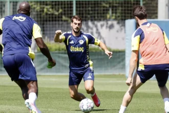 Fenerbahçe'de Mimovic Depremi: Formayı Giyemeden Veda Ediyor!