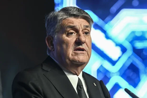Beşiktaş Başkanı Serdal Adalı'dan Flaş Açıklamalar: "Olaitan'ın Değeri 60 Milyon Euro Olacak!"
