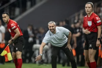 Erzurumspor Teknik Direktörü Serkan Özbalta'dan Beşiktaş Maçı Sonrası Özeleştiri