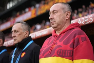 Göztepe'de Sürpriz Karar: Son Sıradaki Takımdan Stoilov'a 2028'e Kadar Güvenoyu