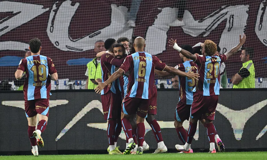 Salah'ın Şovu ve Son Dakikalardaki Kartlar