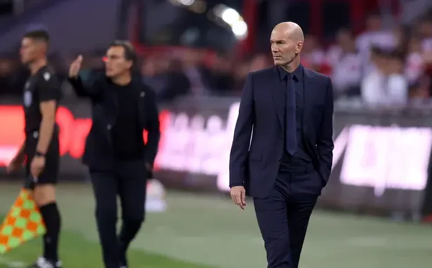 Zidane'ın İlk Maçında Buruk Sevinç: Fransa Kazandı, Mbappe Sakatlandı